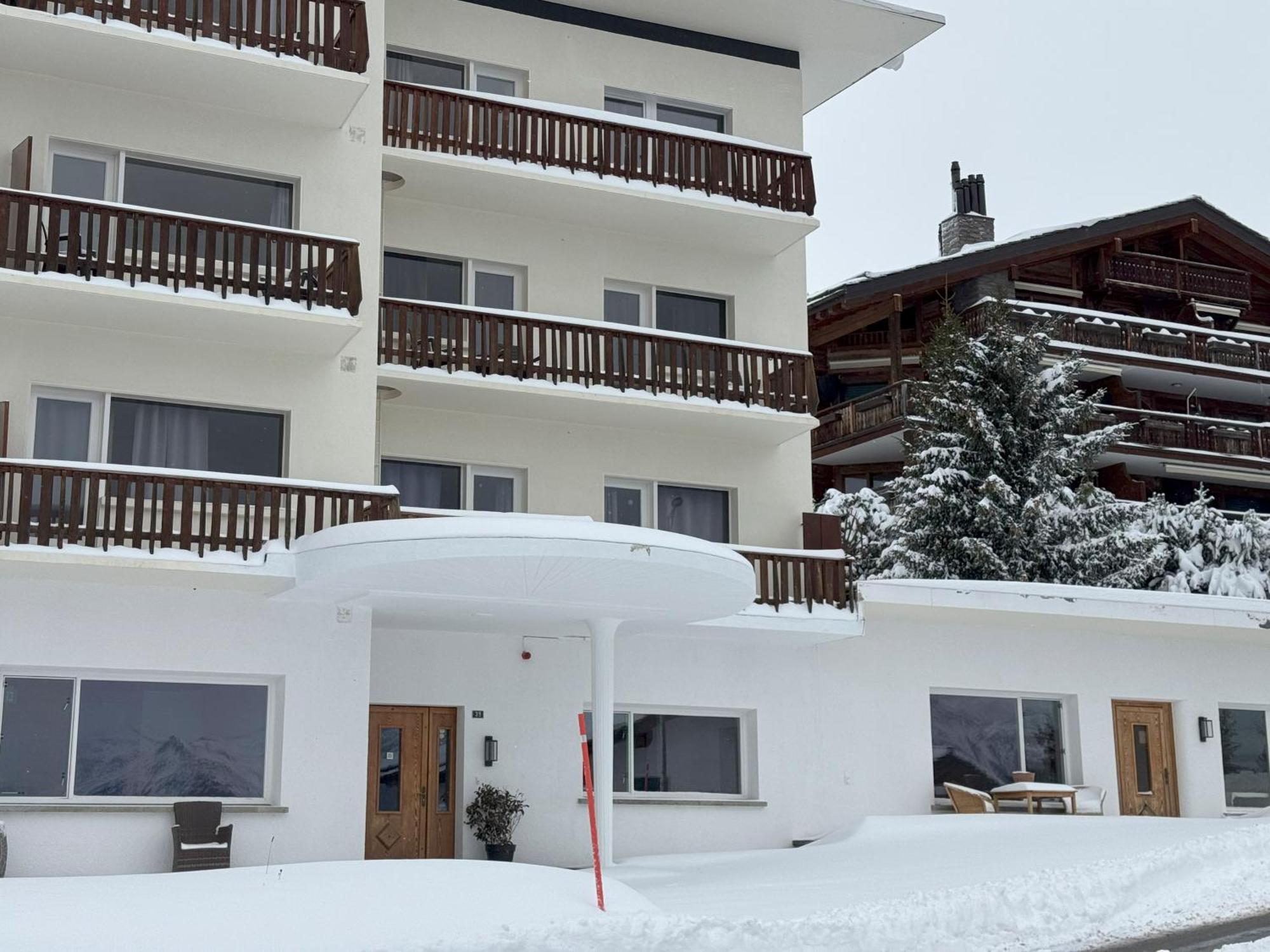 Crans Montana Suites Exterior foto